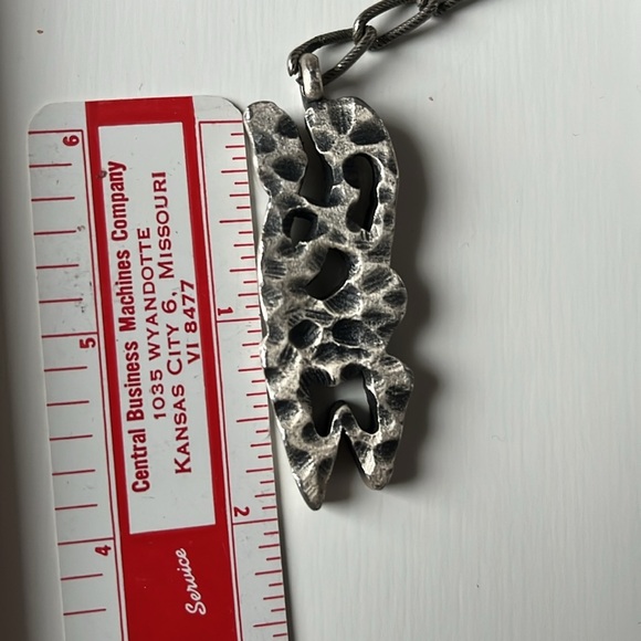 Vintage Colonial Pewter Signed Well’s Abstract Pendant Necklace - Picture 6 of 7